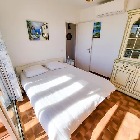 Les Marguerites - T2 Avec Clim Et Parking A La Fossette *