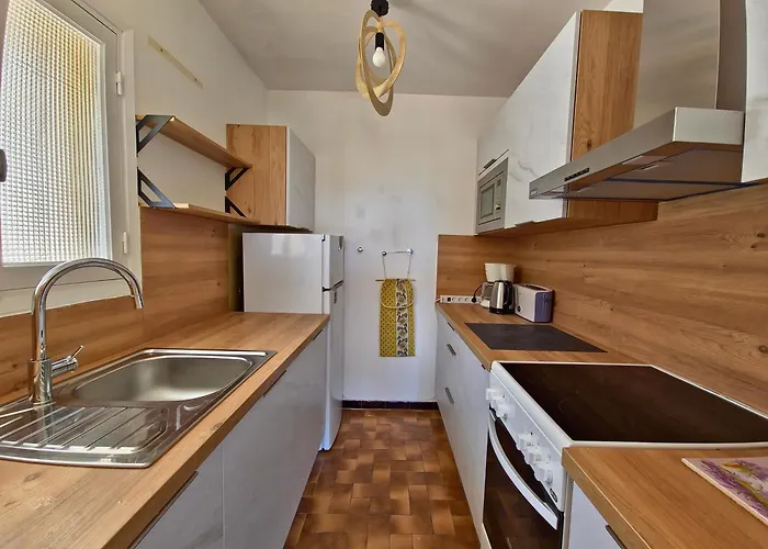 Les Marguerites - T2 Avec Clim Et Parking A La Fossette Apartament Le Lavandou