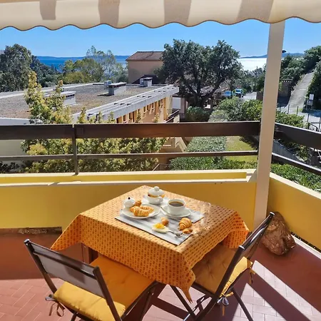 Les Marguerites - T2 Avec Clim Et Parking à La Fossette Appartamento Le Lavandou