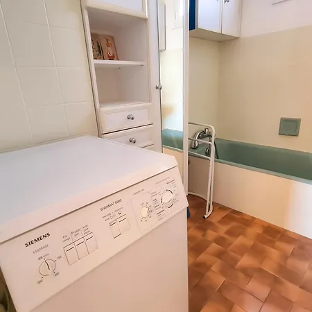 Appartamento Les Marguerites - T2 Avec Clim Et Parking à La Fossette Le Lavandou